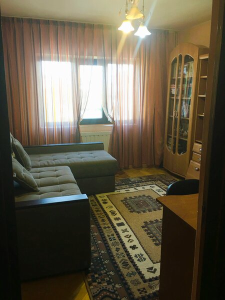 Piata Traian, apartament 4 camere mare si luminos, 2 bai, comision 0